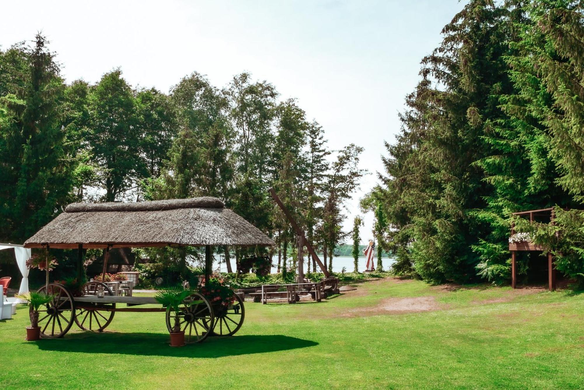 Dom Wypoczynkowy "Pod Strzecha" W Giewartowie Exterior foto